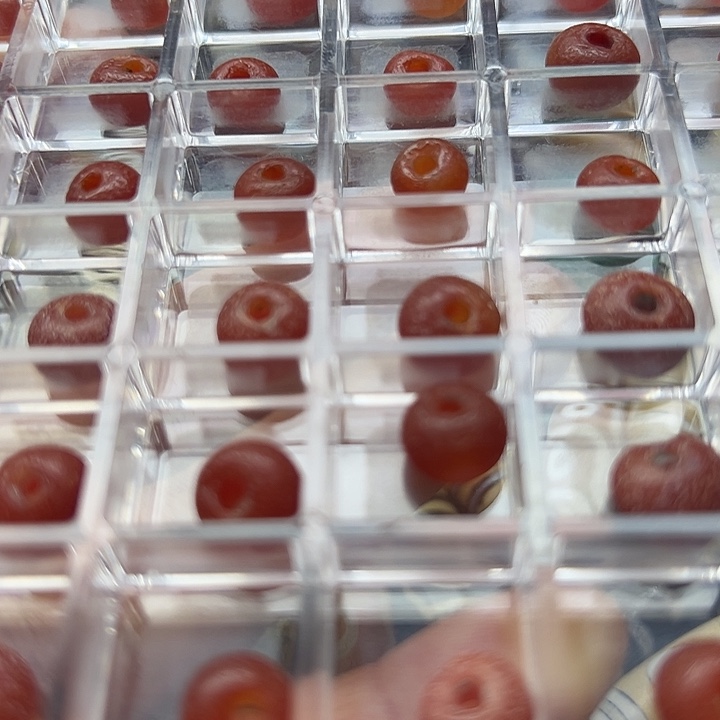 兵***仔玛瑙/玉髓未镶嵌手链