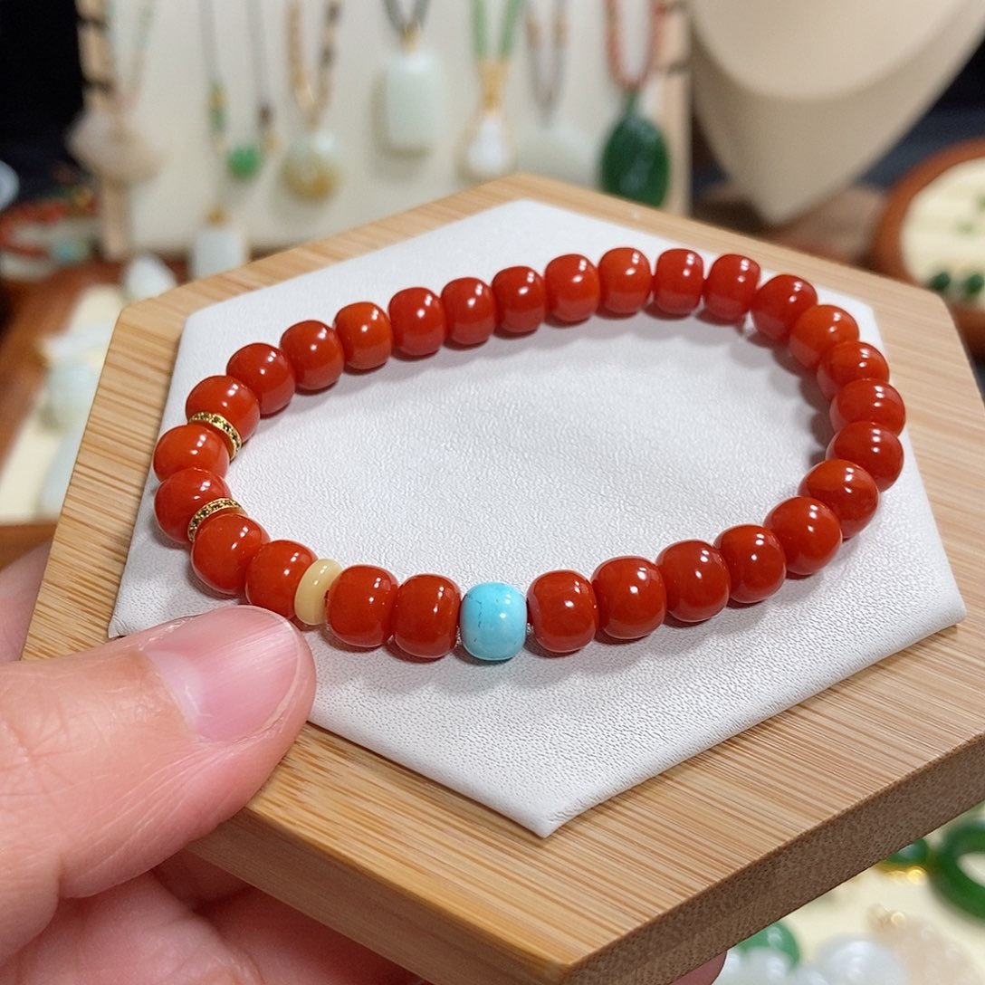 南红玛瑙手链未镶嵌