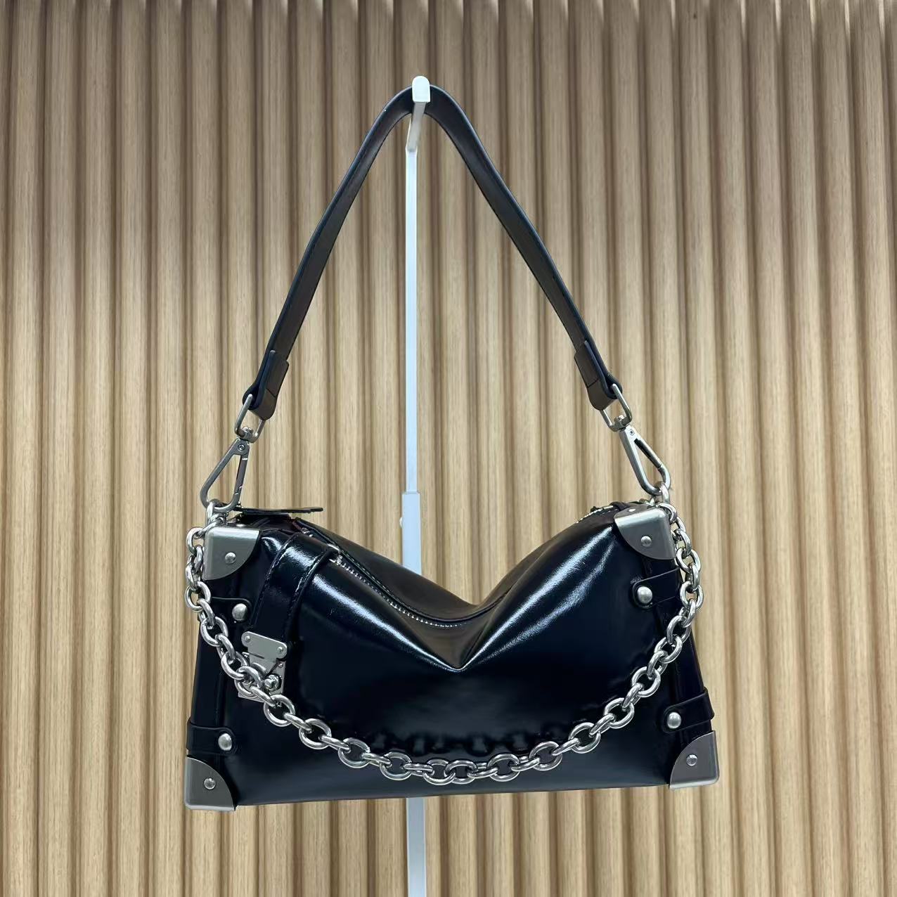 HM692 P25新款单肩手提斜挎包