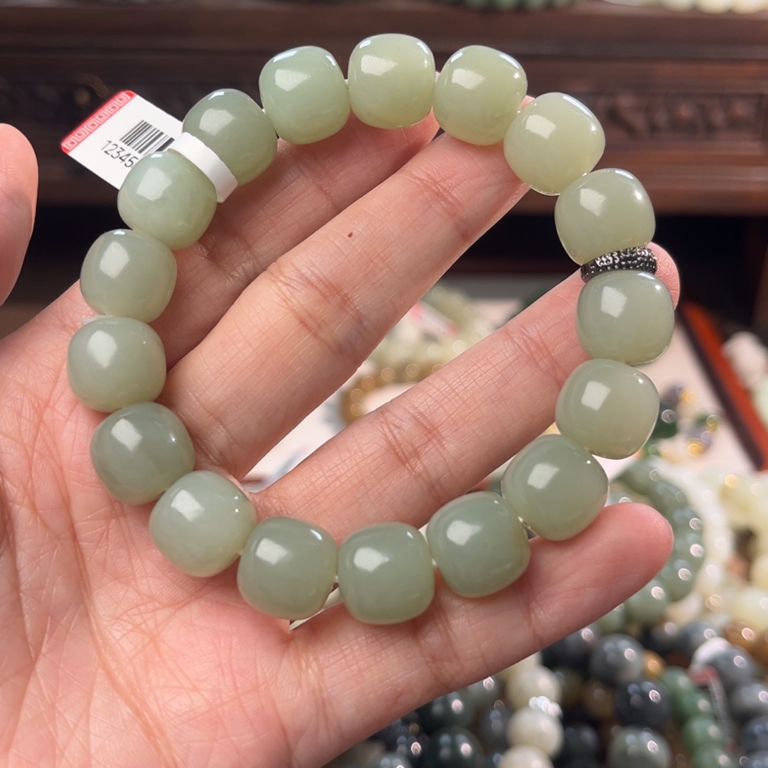 和田玉未镶嵌手链