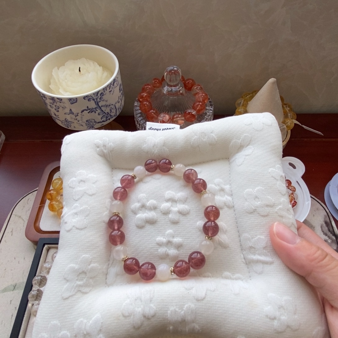 水晶手镯未镶嵌草莓晶蓝月光