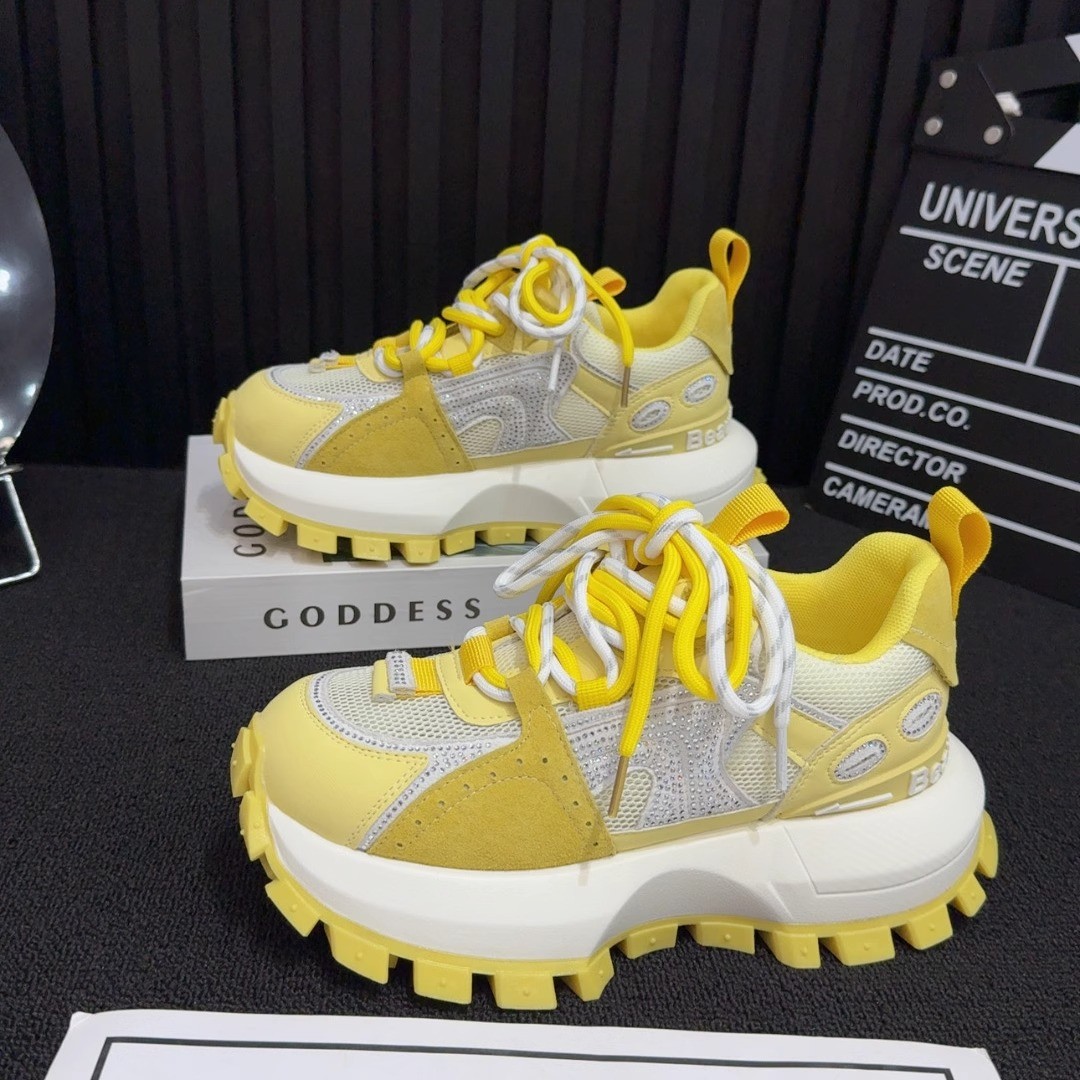 韩版2025年新款ins超火网面拼色休闲鞋厚底时尚百搭运动阿甘鞋女