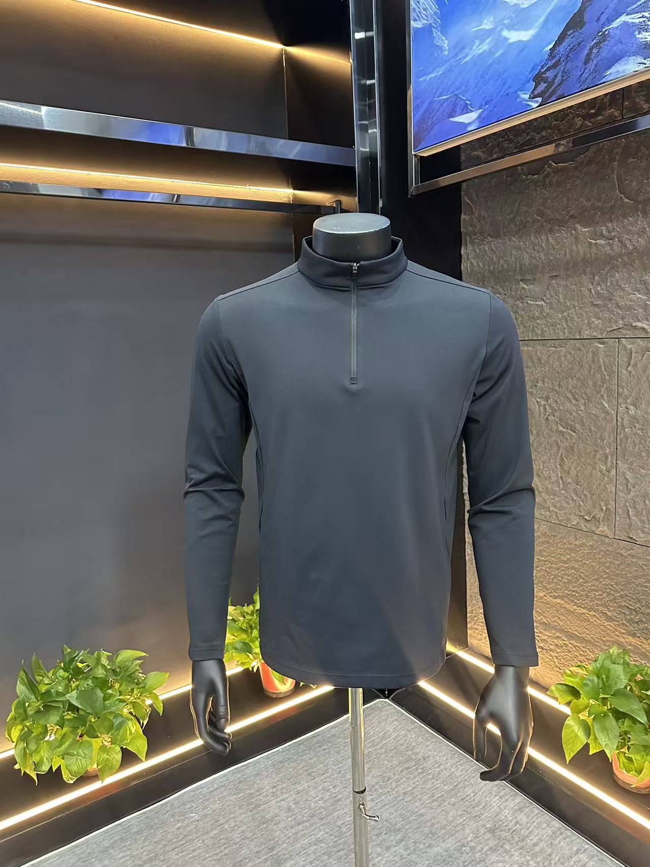 秋冬新款加绒运动时尚立领半拉链翻领拉链卫衣长袖休闲常规保暖