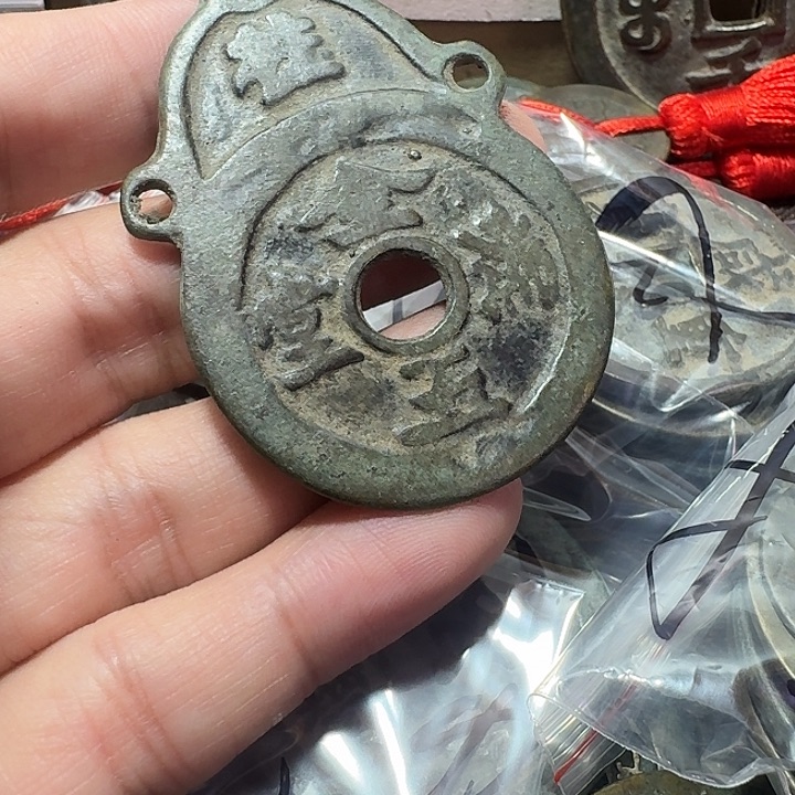 流***风铜现代工艺品花钱