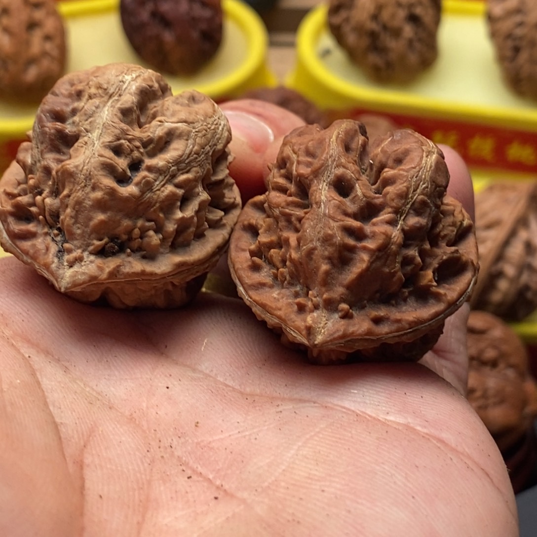 吊坠文玩核桃楸子180