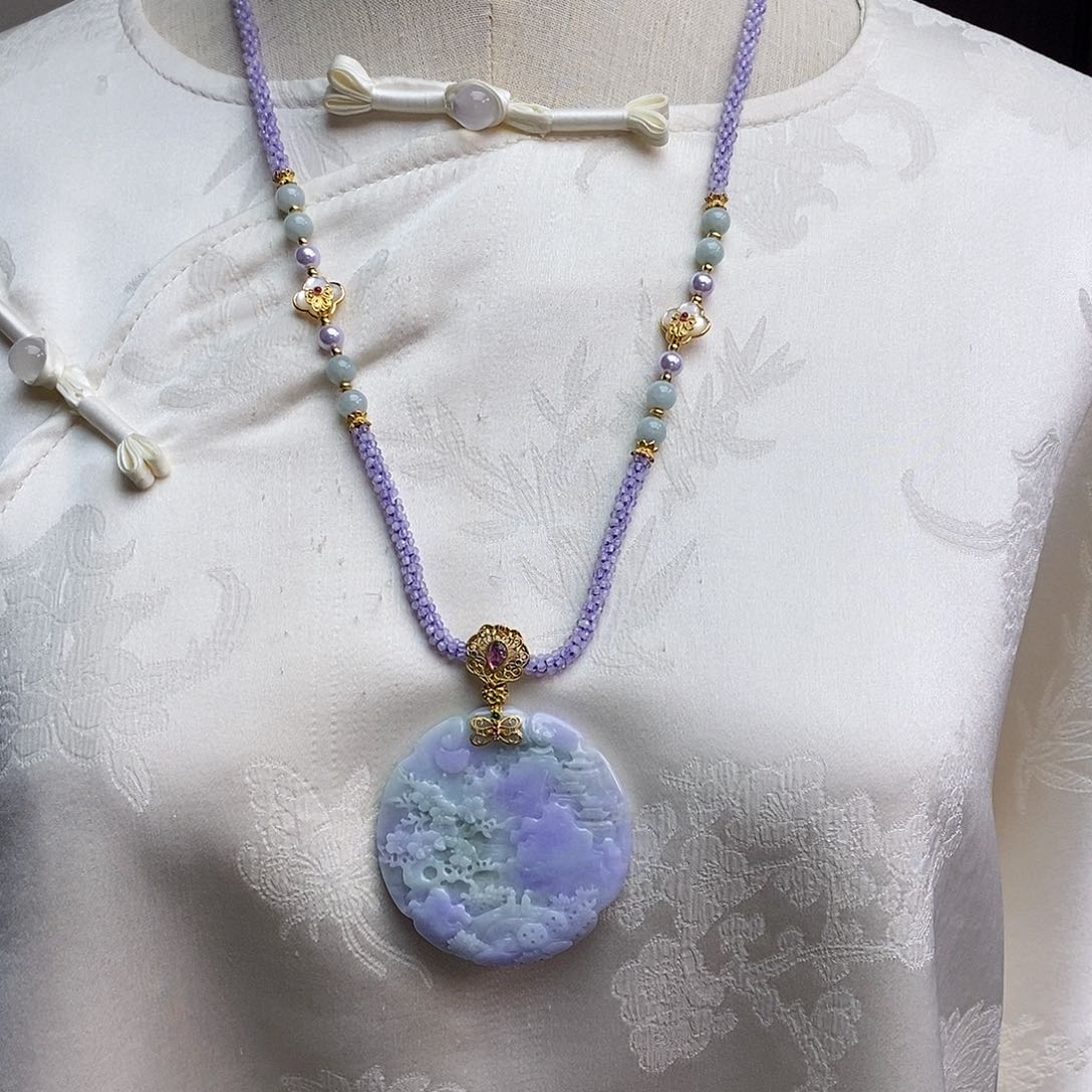 翡翠颈饰未镶嵌天然