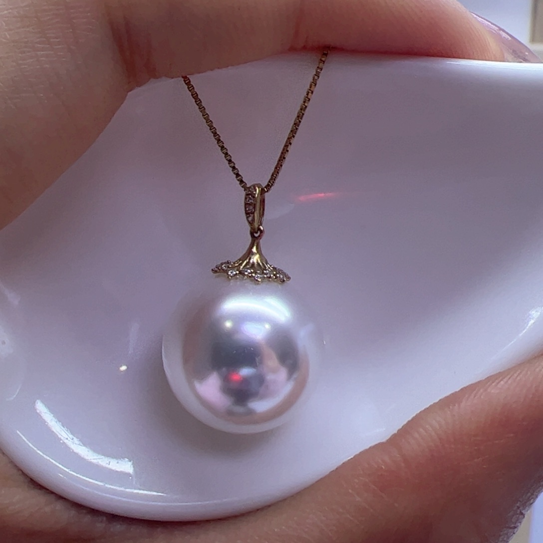 淡水珍珠吊坠(赠链)18K金镶嵌