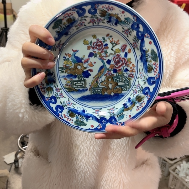 瓷片///////直径21.5厘米。配支架。