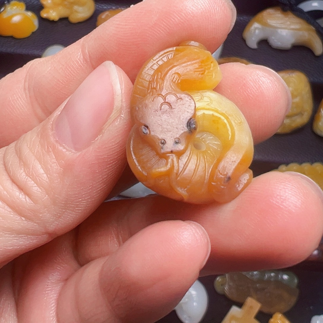 和田玉颈饰未镶嵌用****8