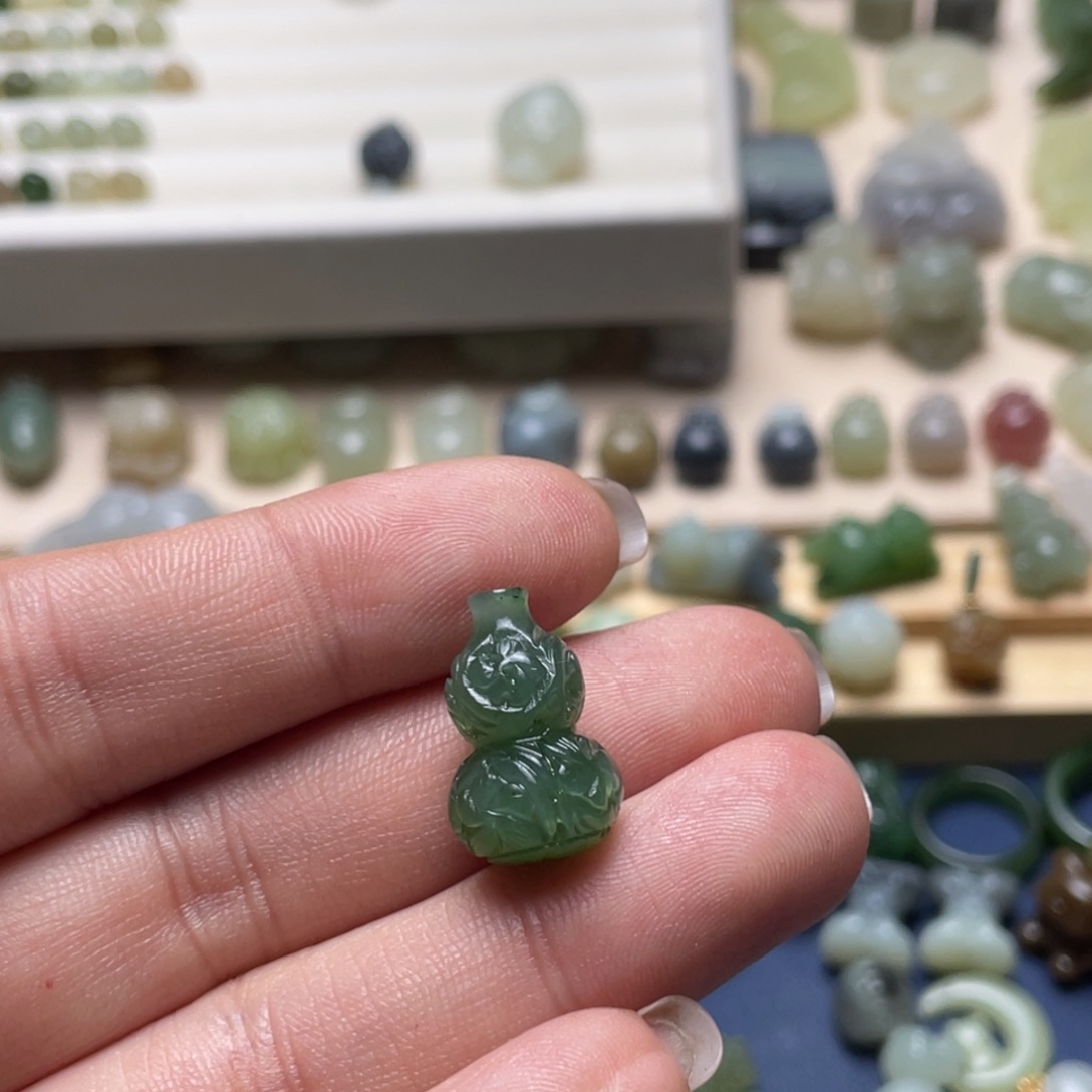 和田玉足银镶嵌吊坠(不含链)