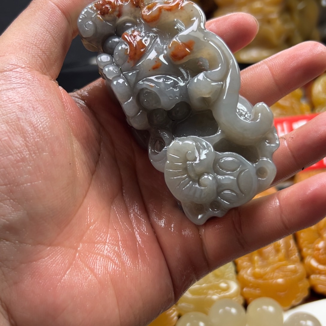 石英质玉（黄龙玉）未镶嵌黄龙玉