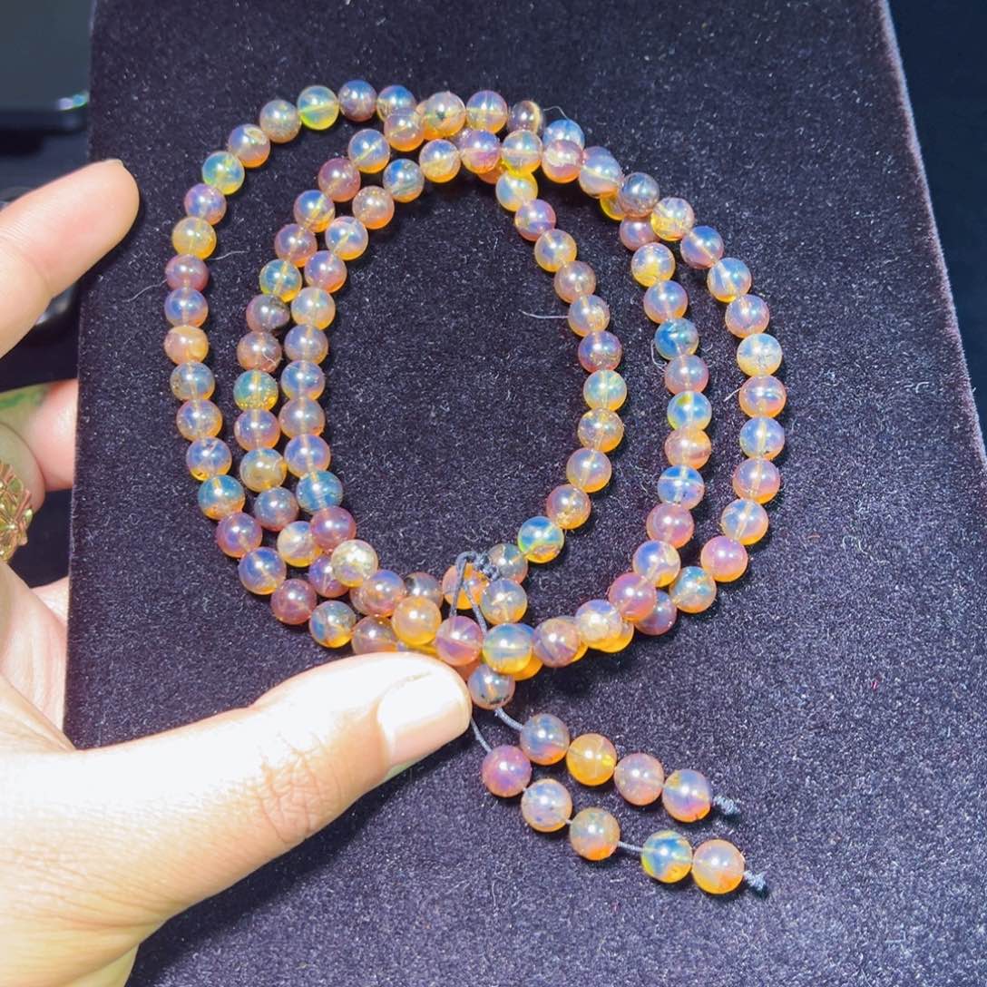 琥珀裸石未镶嵌琥珀