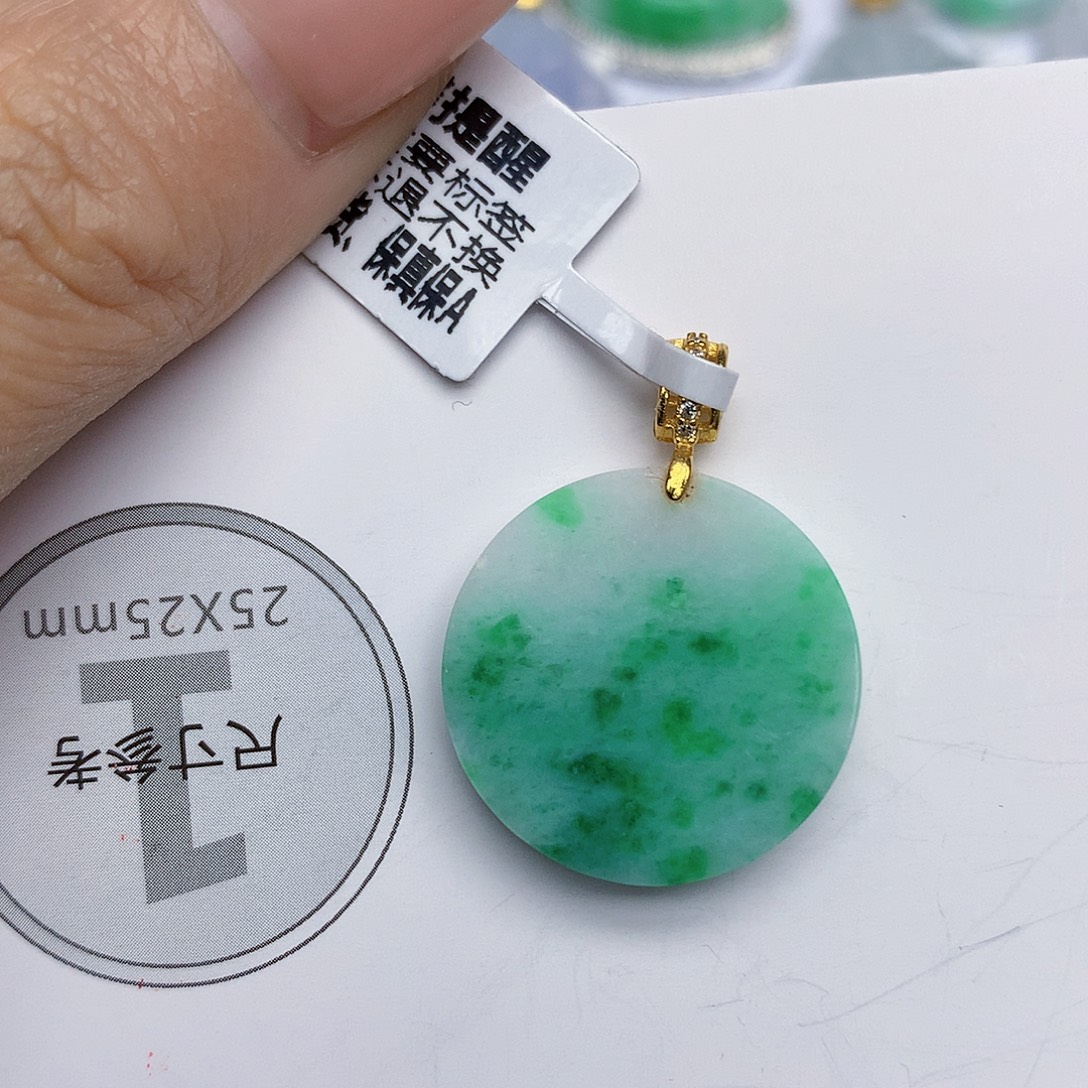 翡翠银S925镶嵌颈饰天然翡翠a货 百元以上9米证书费自理