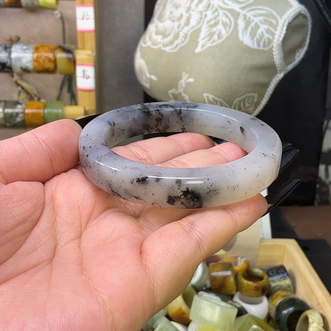 蛇纹石玉未镶嵌戒指58.13