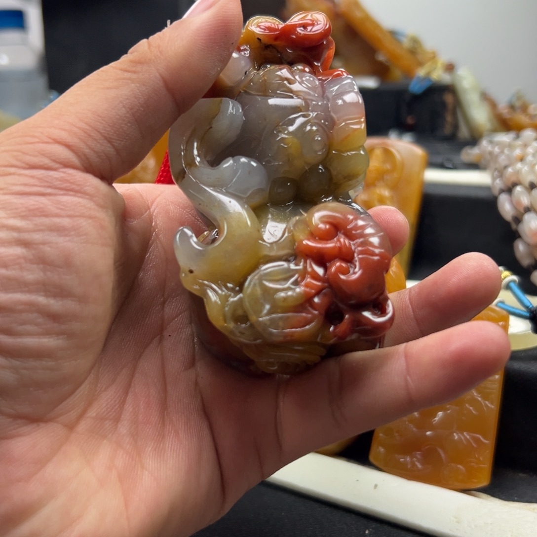 石英质玉（黄龙玉）未镶嵌hly