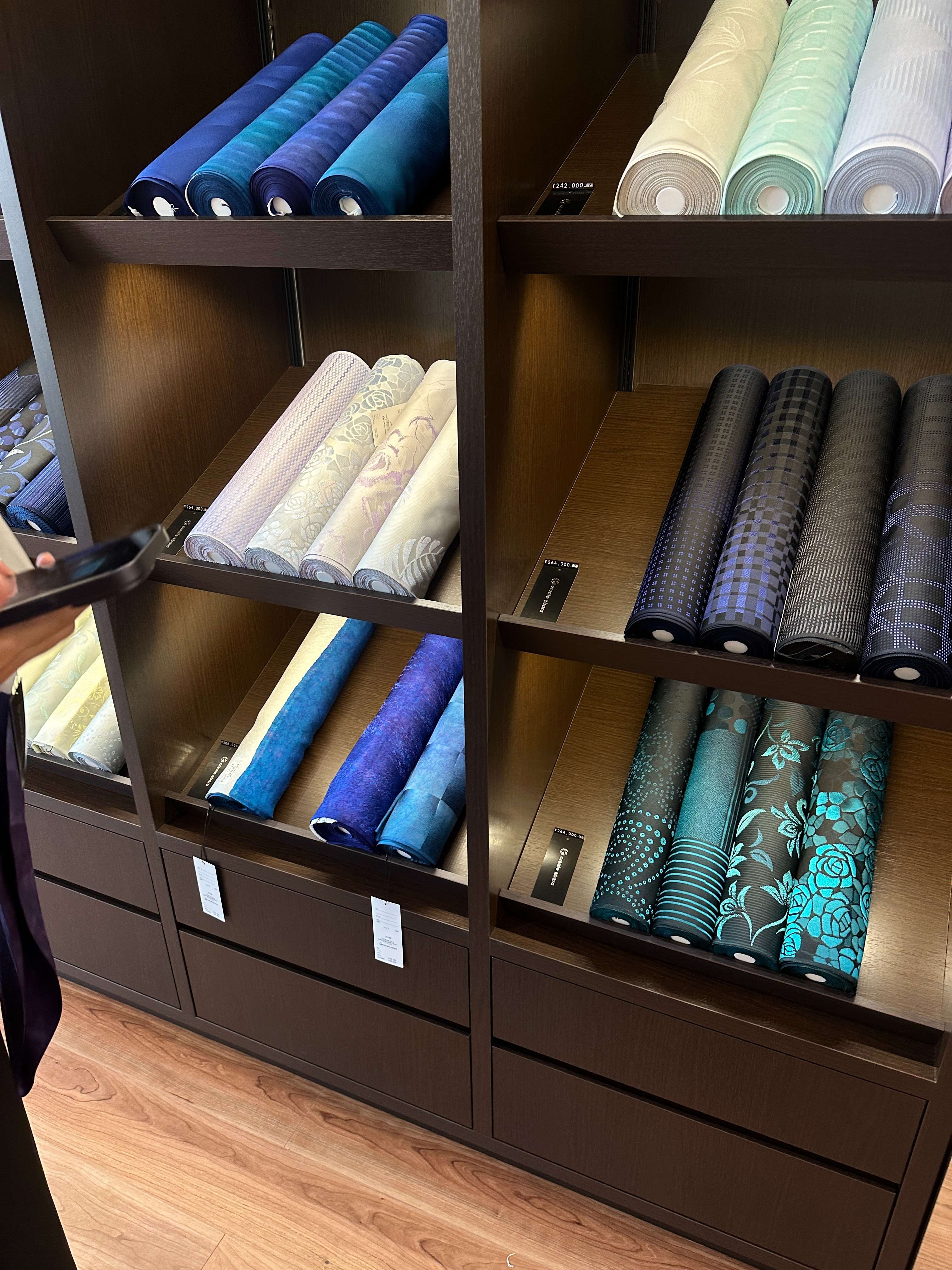 真丝成衣（售出概不退换）