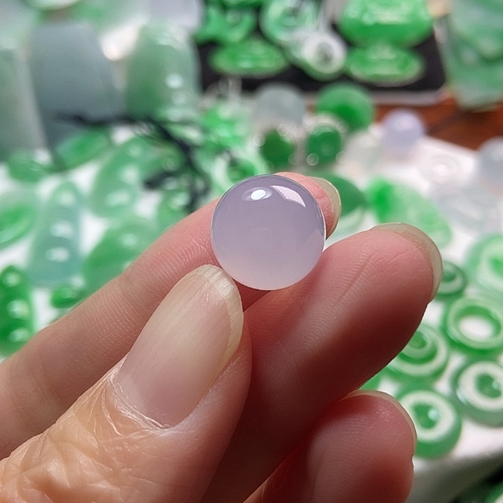 翡翠未镶嵌颈饰圆珠