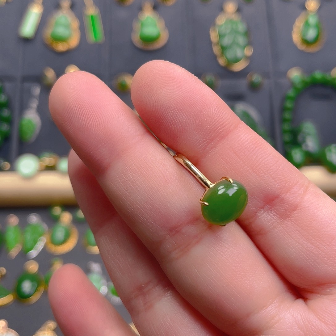 和田玉（碧玉）戒指18K金镶嵌998