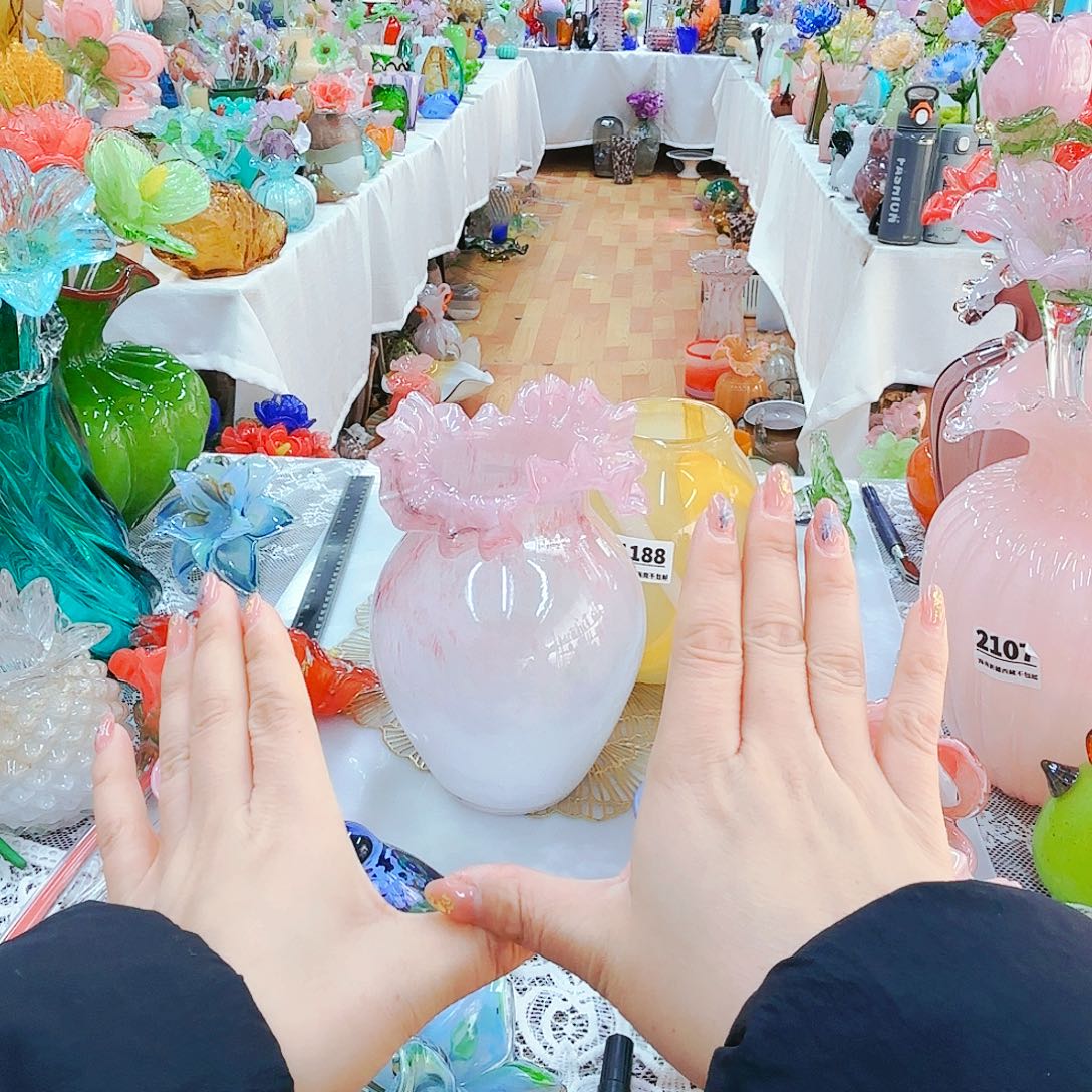 瑕疵不退不换琉璃艺术品