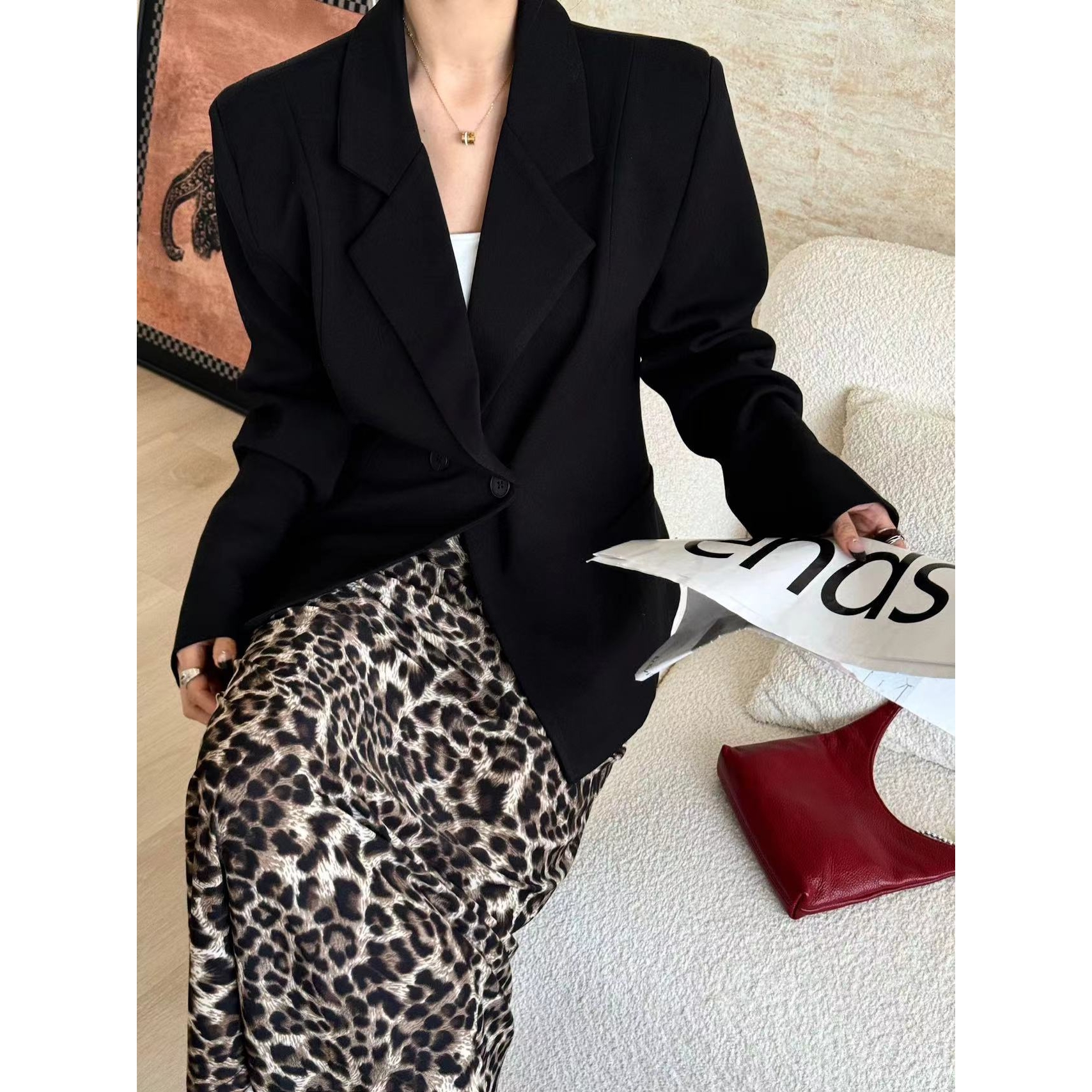 SP【版型超好】高级感复古翻领两粒扣收腰气质显瘦西装正肩西装外套