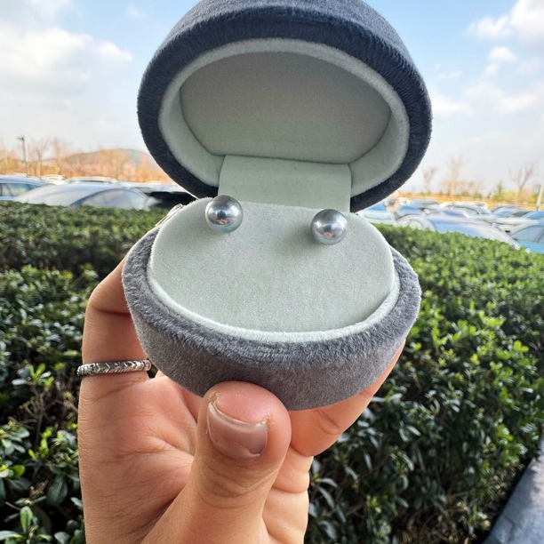 18K金天然海水Akoya真多麻8-9mm极光耳钉