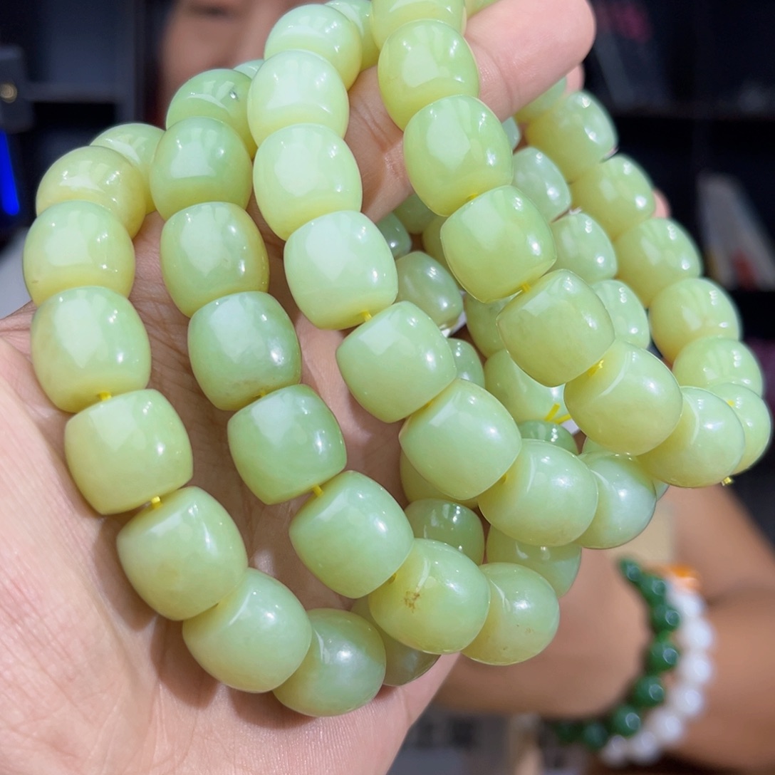 手串未镶嵌和田玉纯天然新疆若羌黄口料卡14多样性发其一