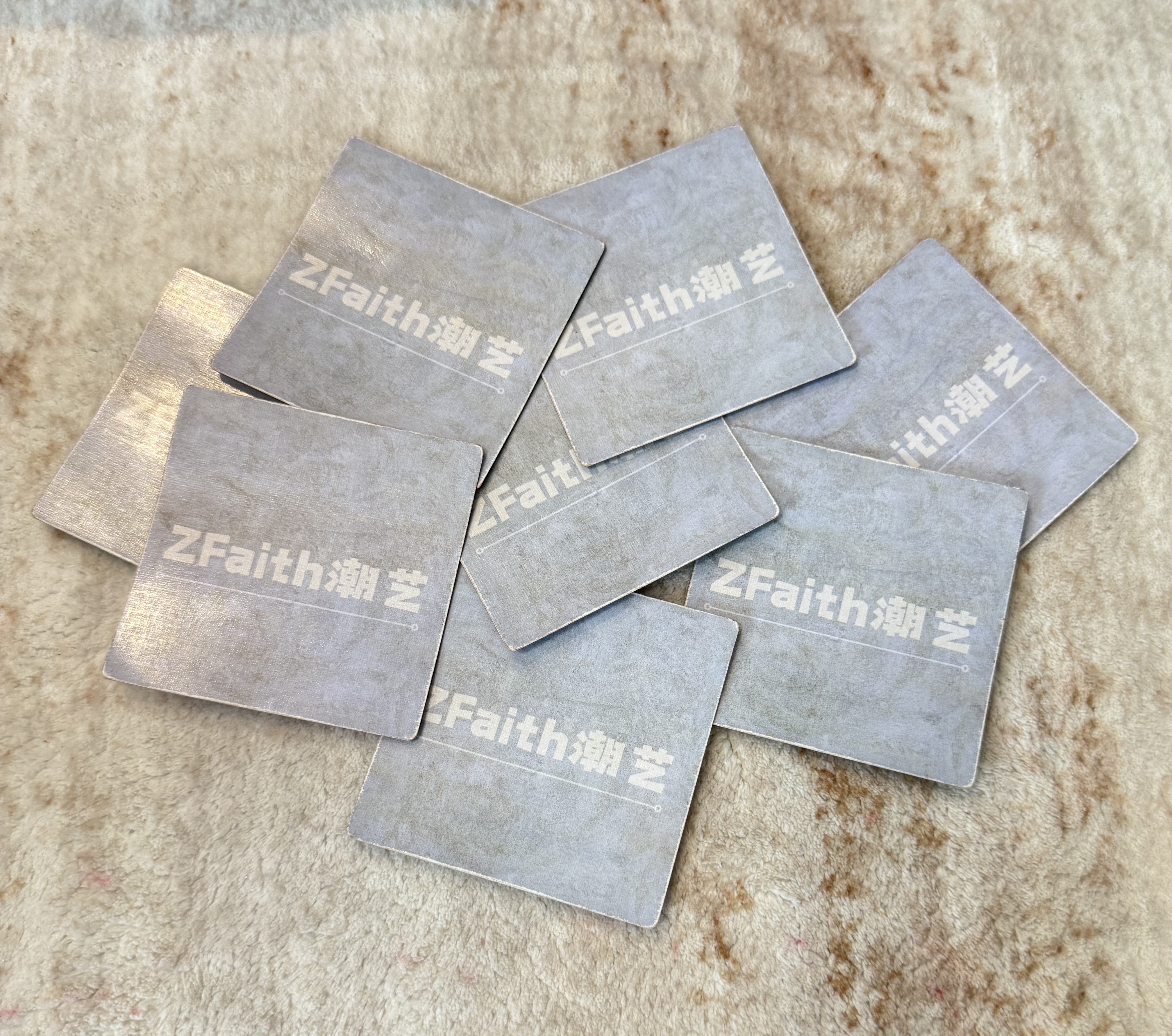 潮玩可爱卡牌盲盒