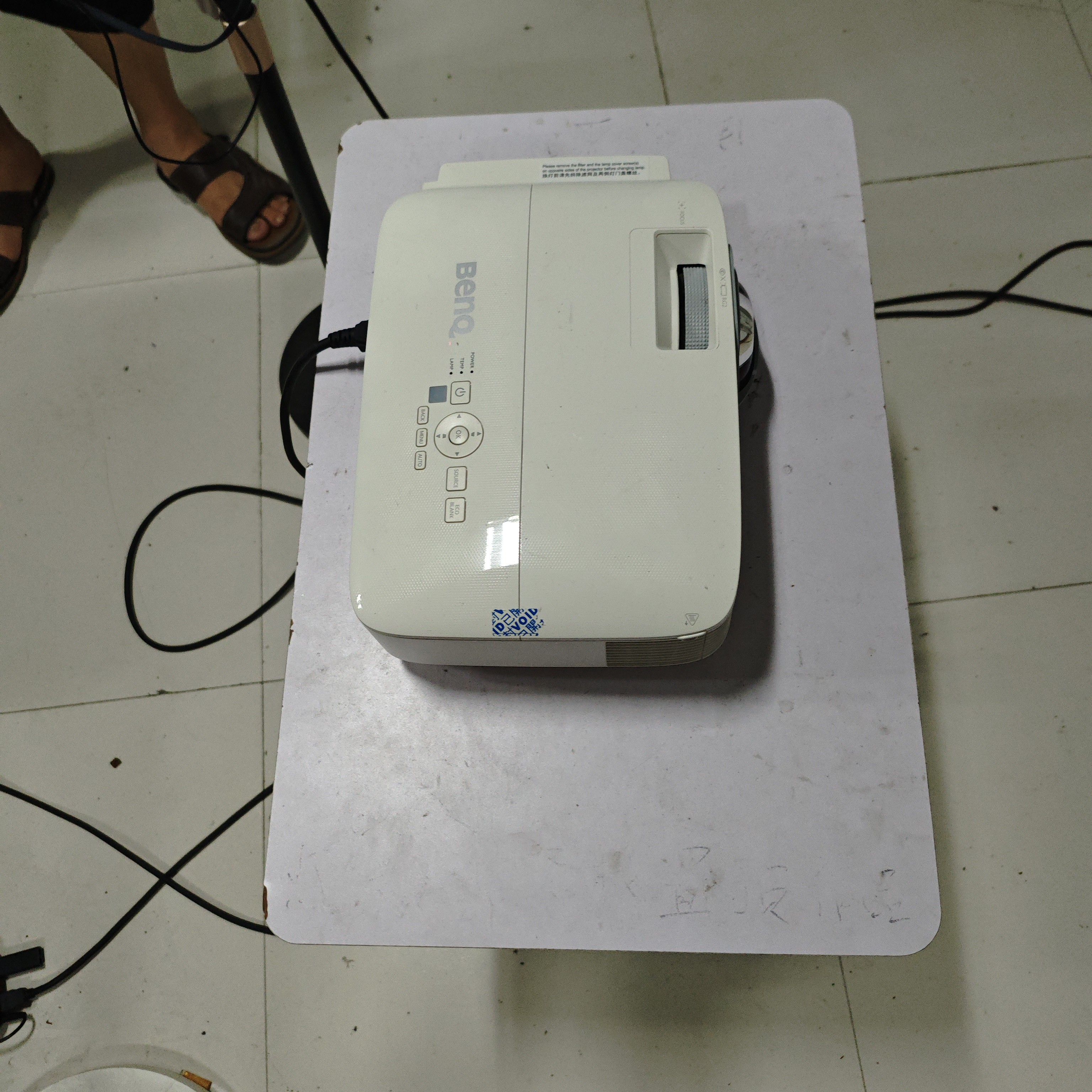 二手明基投影仪运费到付