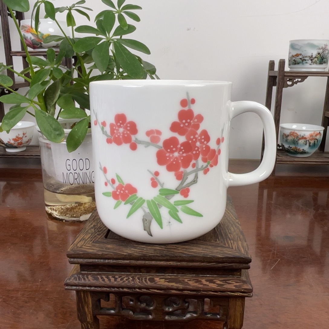 01釉下五彩高温手绘办公杯