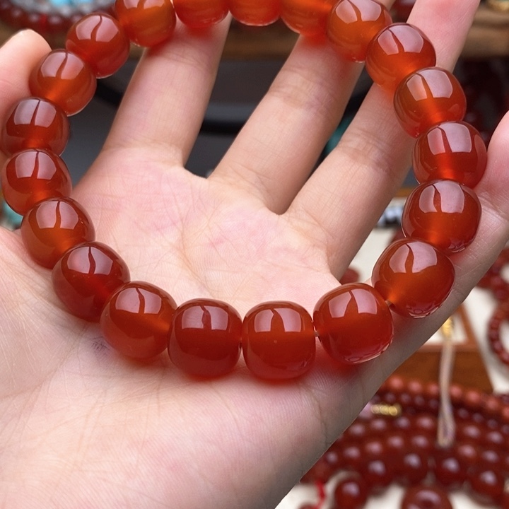 笑***哈合金查罗石颈饰手串