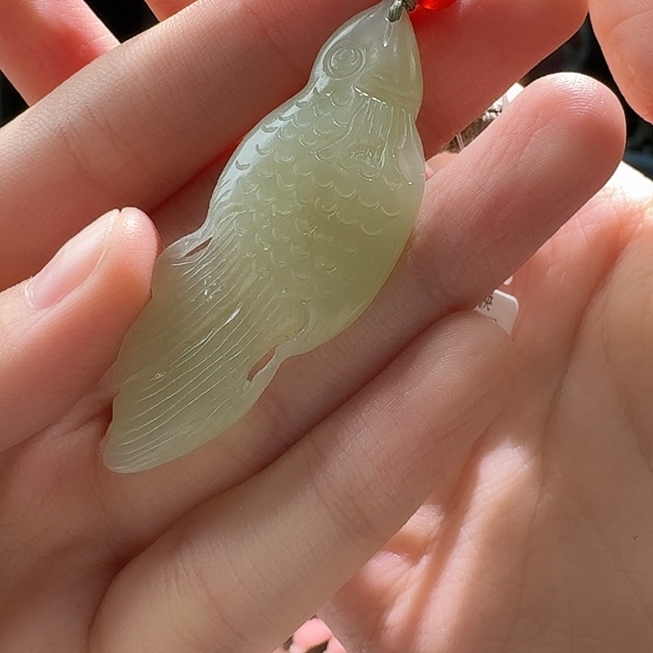 和田玉未镶嵌颈饰工厂清货，不退不换，多样性拍一发一