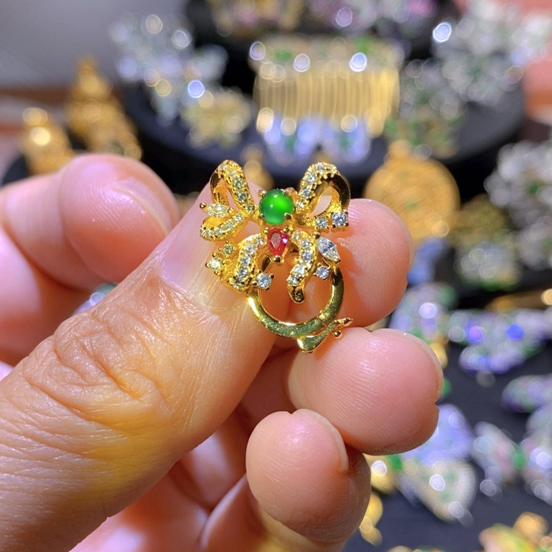 吊坠(不含链)银S925镶嵌翡翠