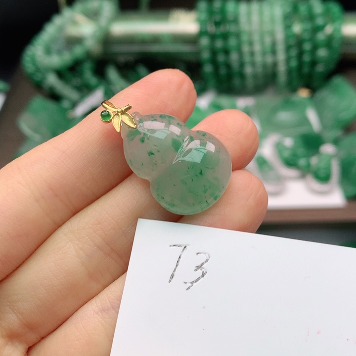 石英质玉颈饰银S925镶嵌