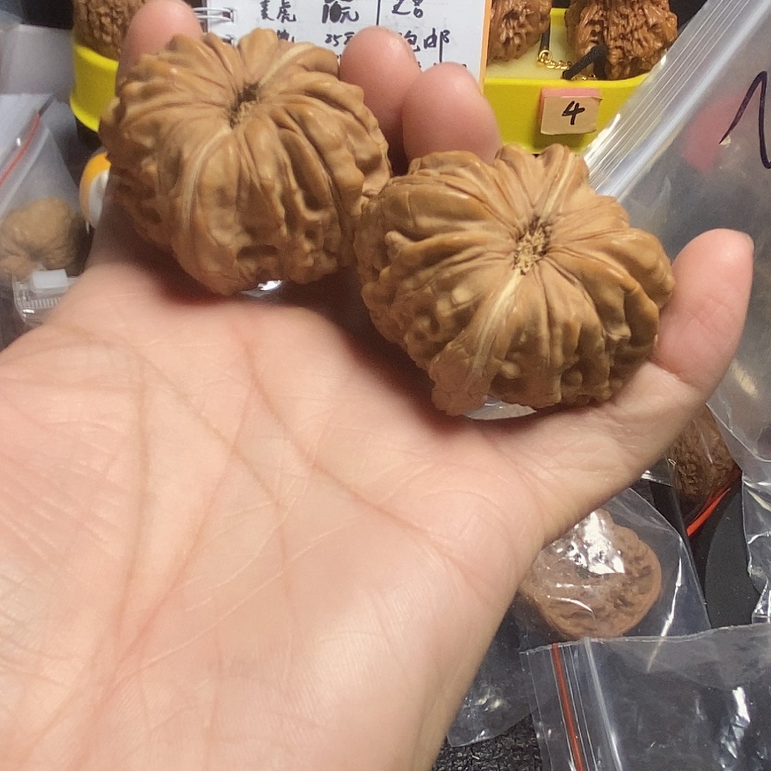 文玩核桃吊坠拱桥坤47尺