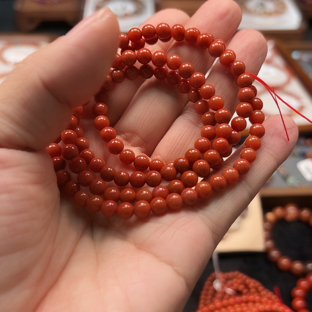 灰***～南红玛瑙未镶嵌手链001