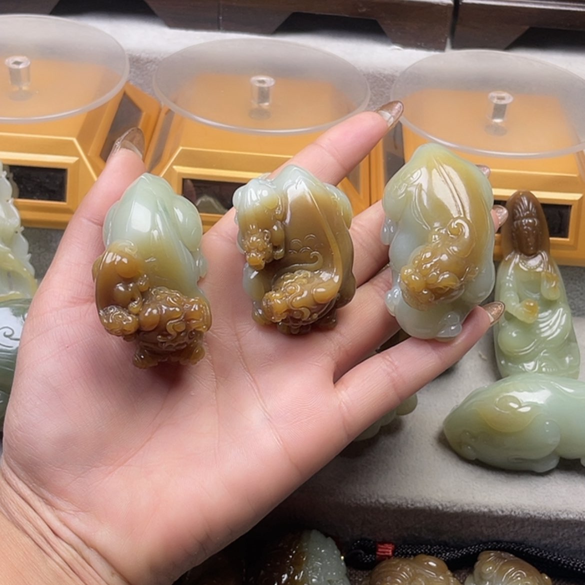 【闪购商品】和田玉把件未镶嵌苏****密