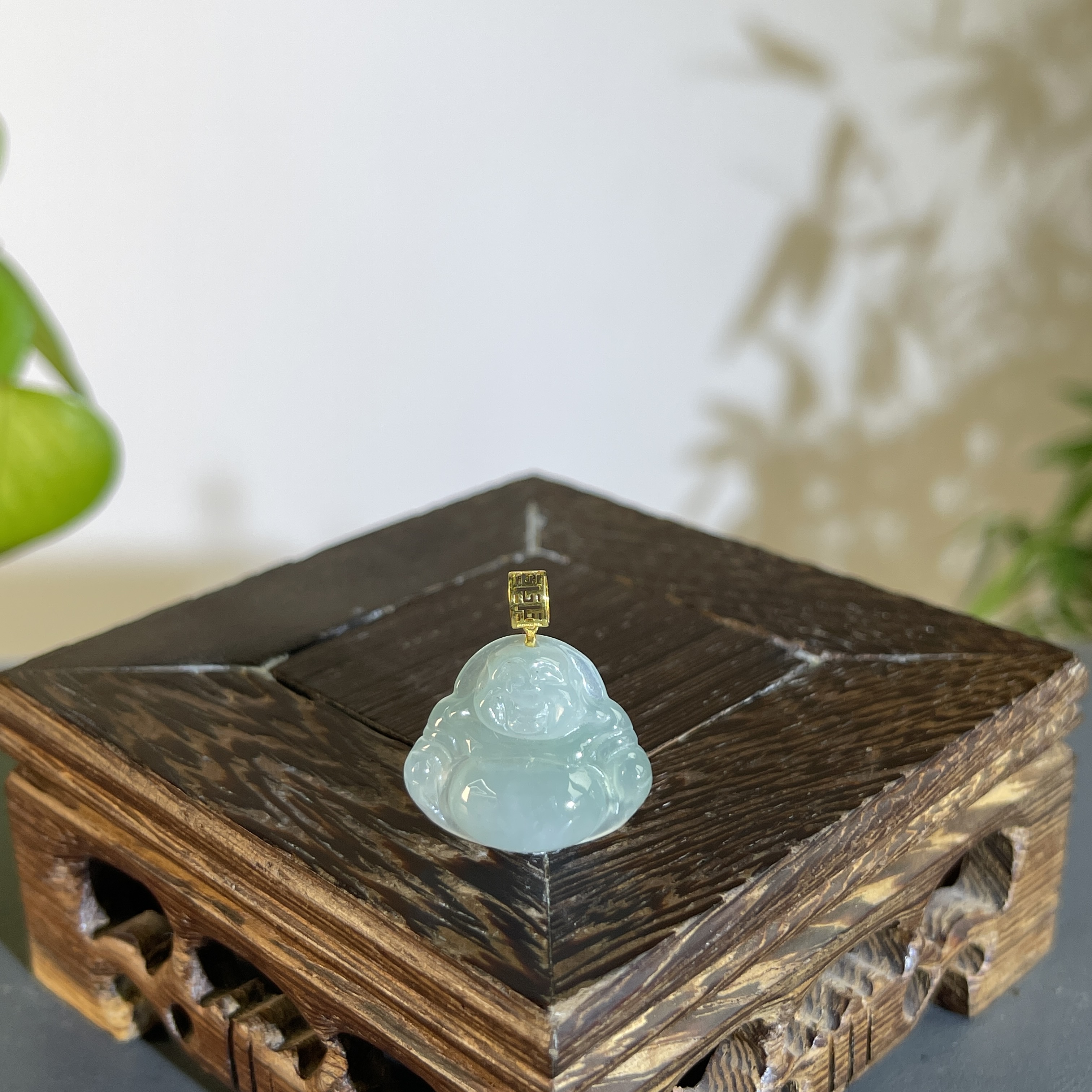 JXA09-47 天然缅甸翡翠A货 18K金扣佛公