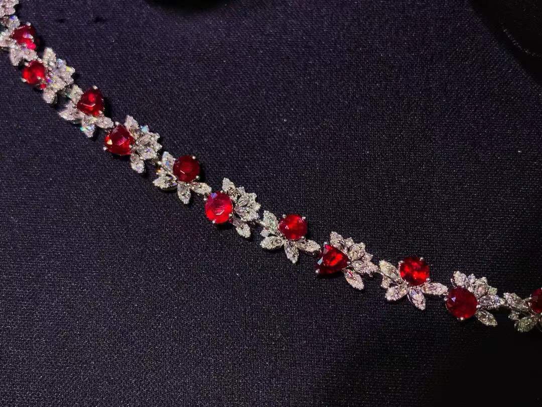 18K红宝石手链8.13ct-GRC30239