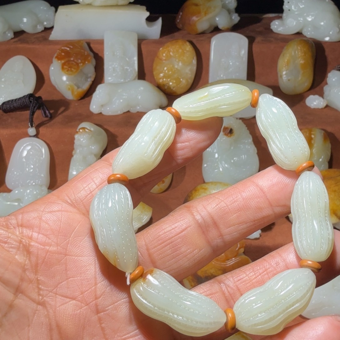 不***惑和田玉未镶嵌手链