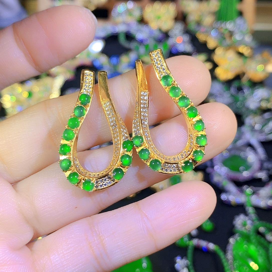 颈饰银S925镶嵌翡翠