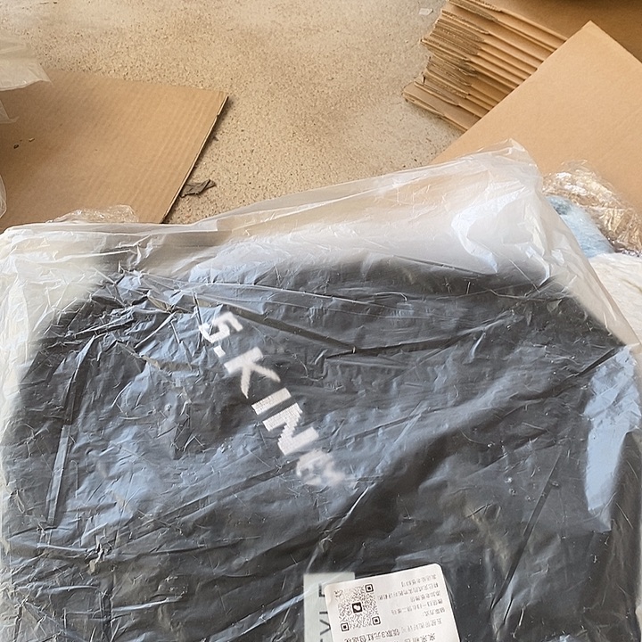 9号包包一个，，，，，