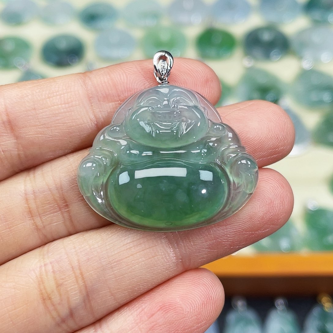 翡翠颈饰18K金镶嵌吊坠