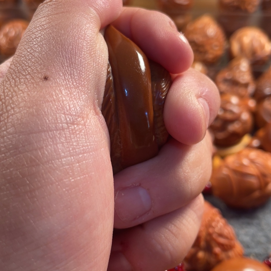 橄榄核吊坠独款三面