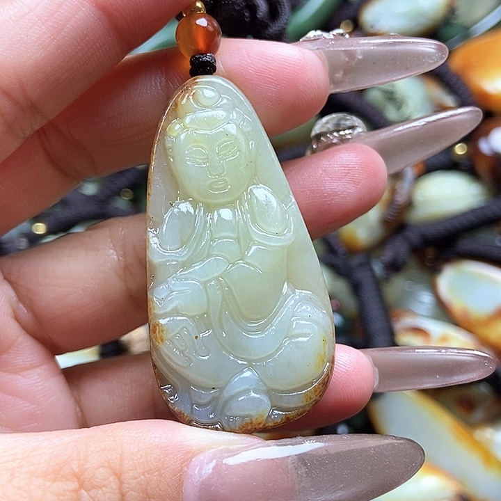 和田玉颈饰未镶嵌