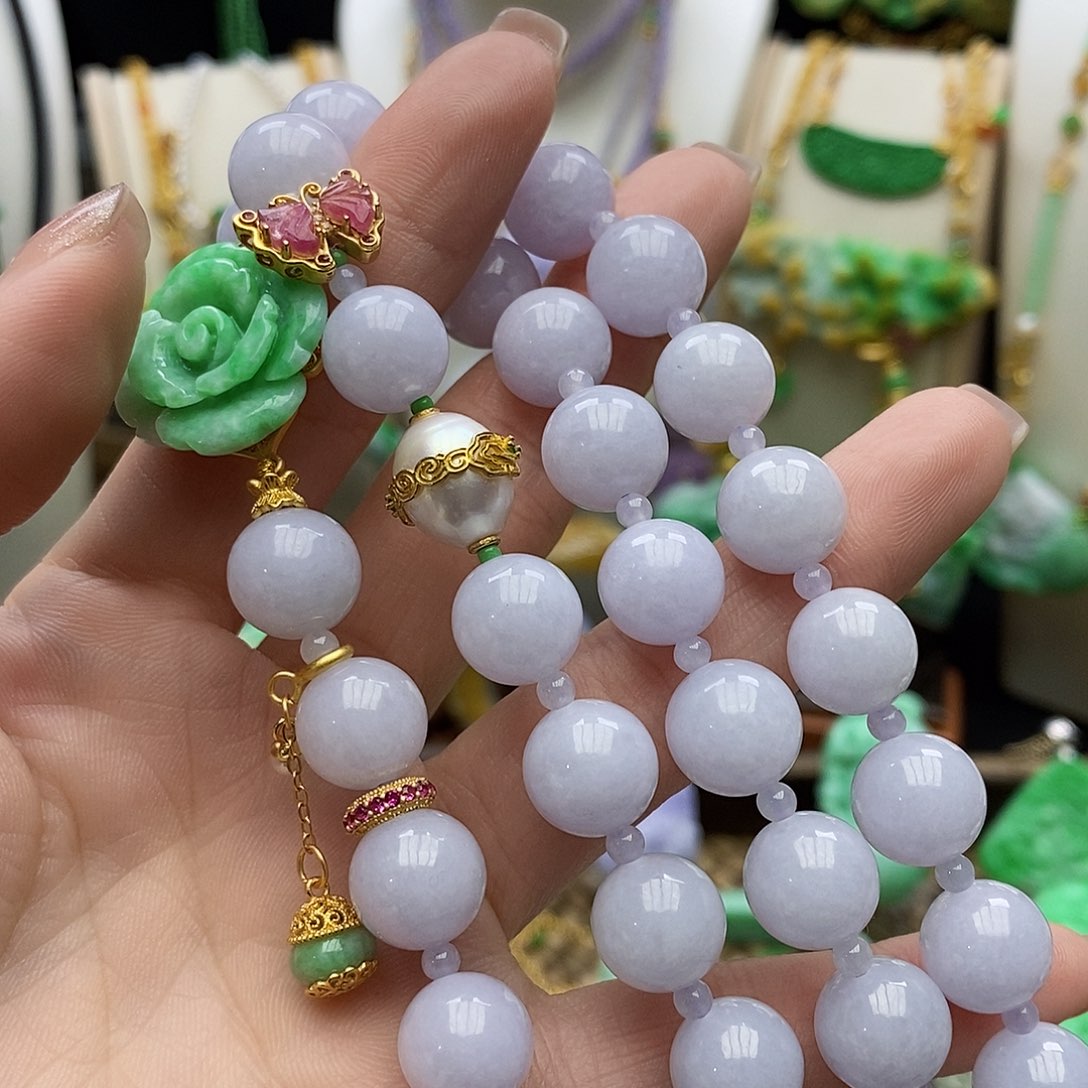 翡翠颈饰未镶嵌超***1天然