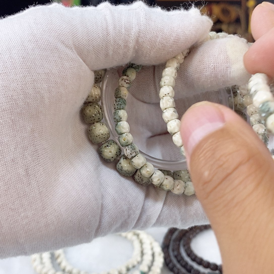 星月菩提手串?*心星月菩提雕刻手串