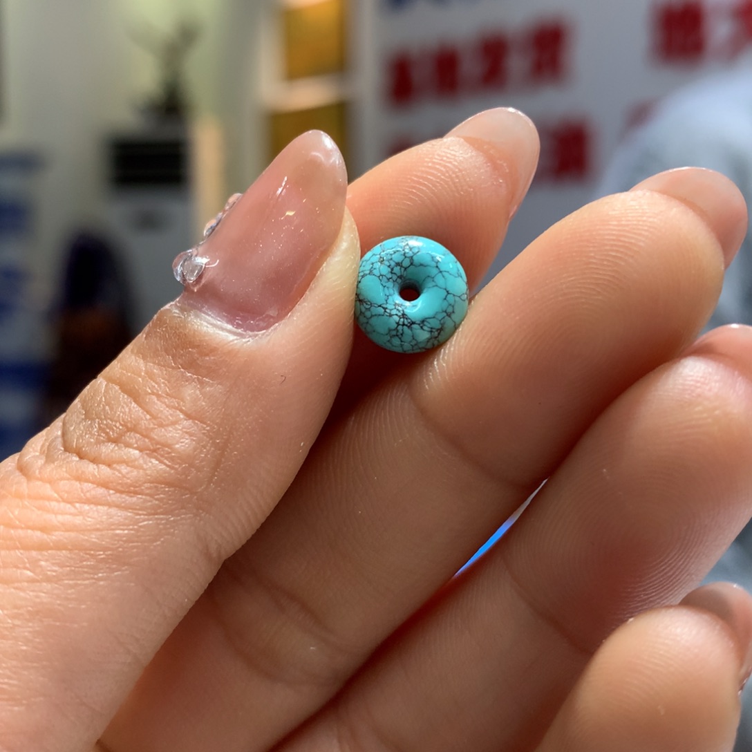 绿松石配饰未镶嵌