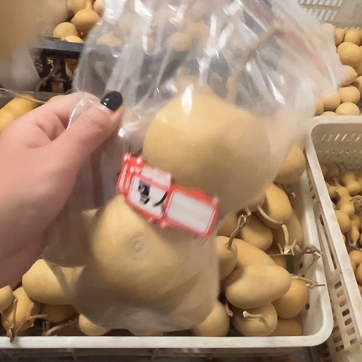 苹果2个鸡蛋3个厚皮漂亮