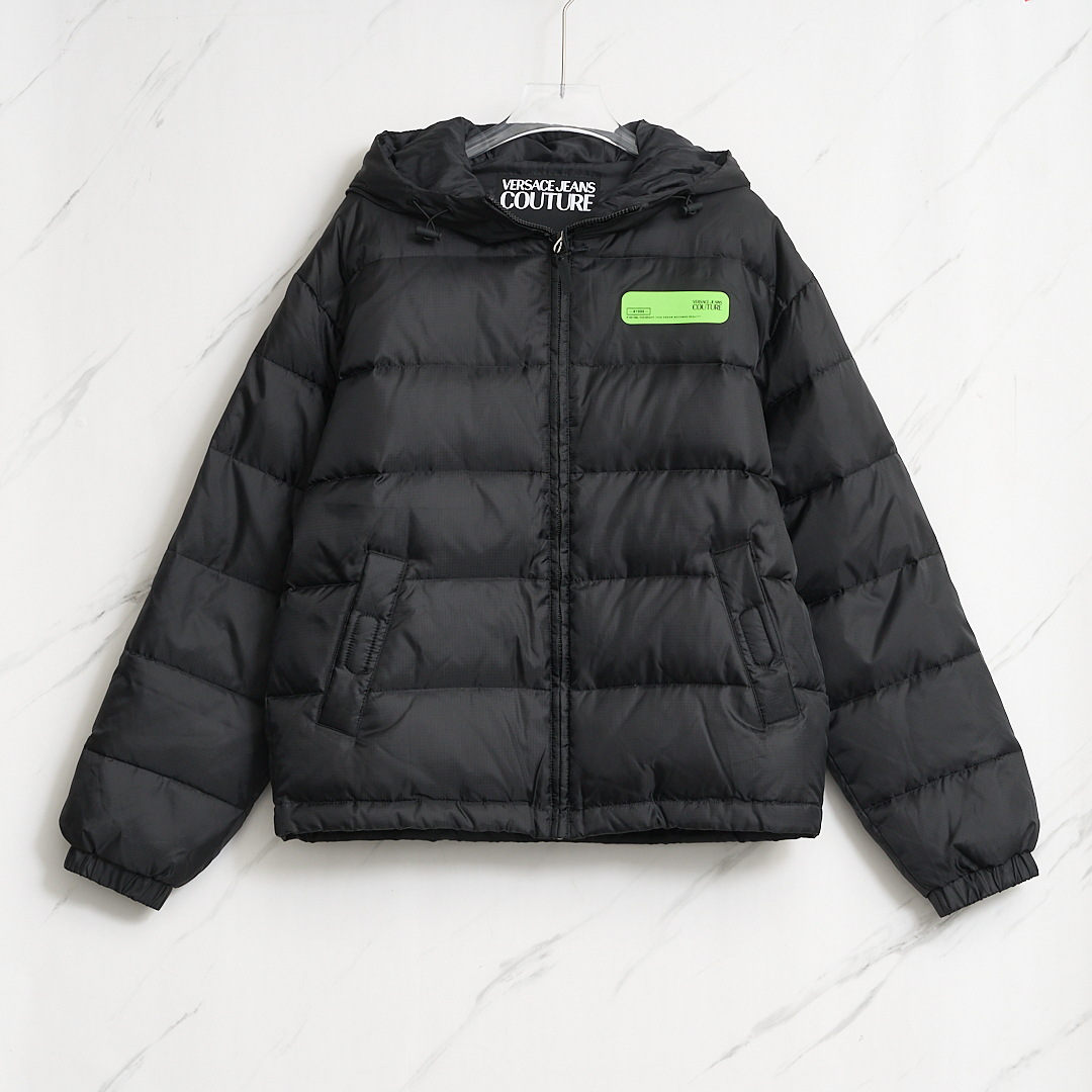 全新未使用 VERSACE/范思哲 男士休闲绗缝羽绒服/VSBU00334