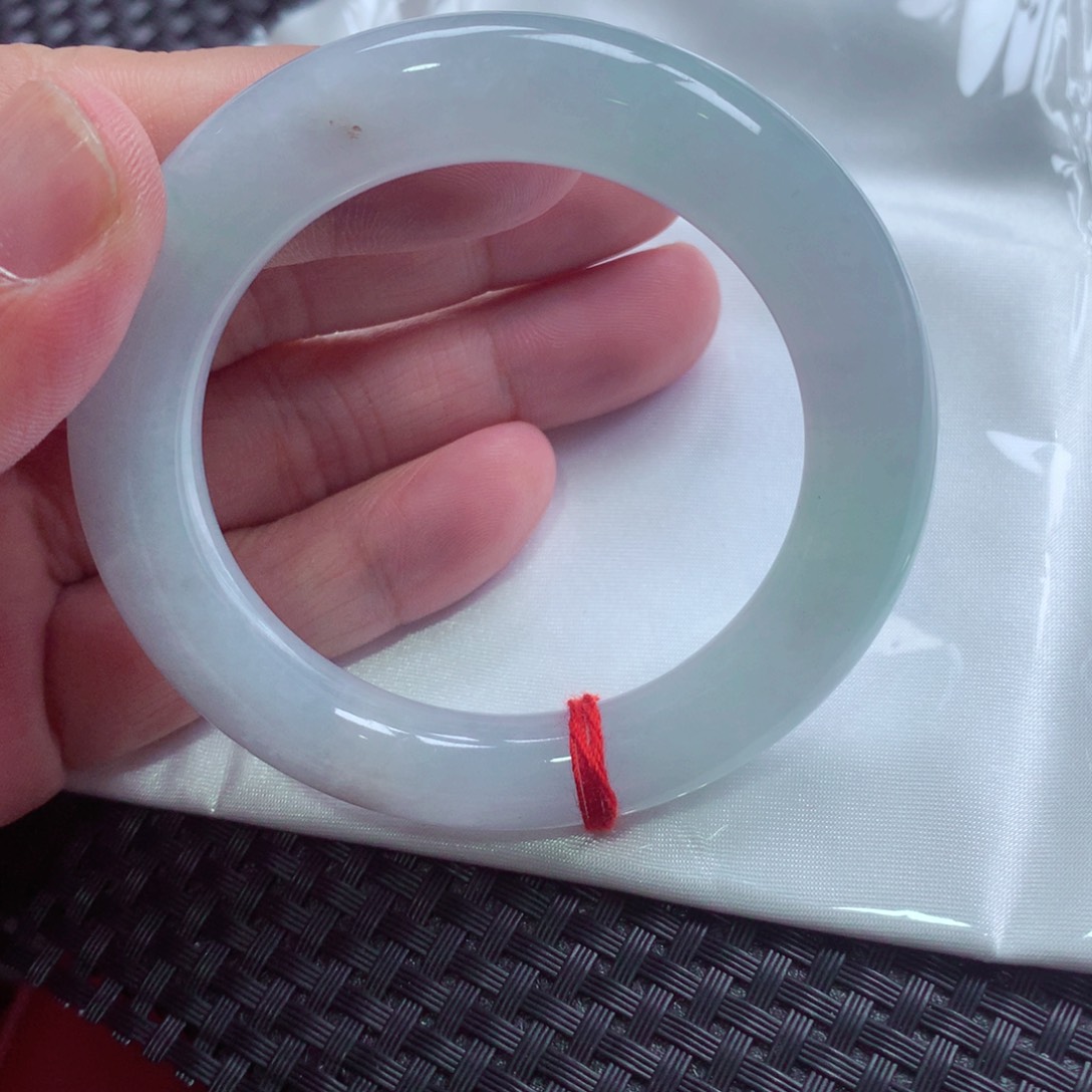 未镶嵌手镯翡翠翡翠